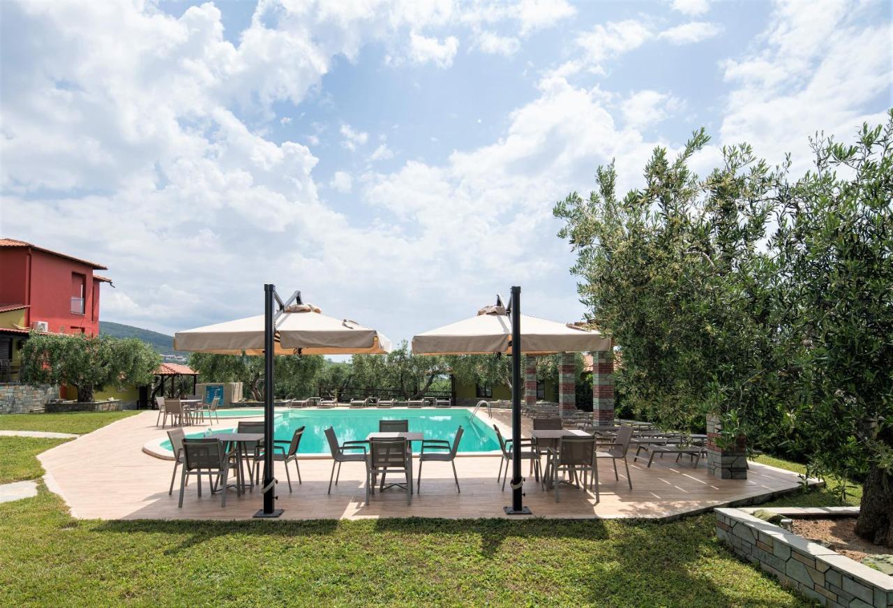Sunday Resort Gerakini Luaran gambar